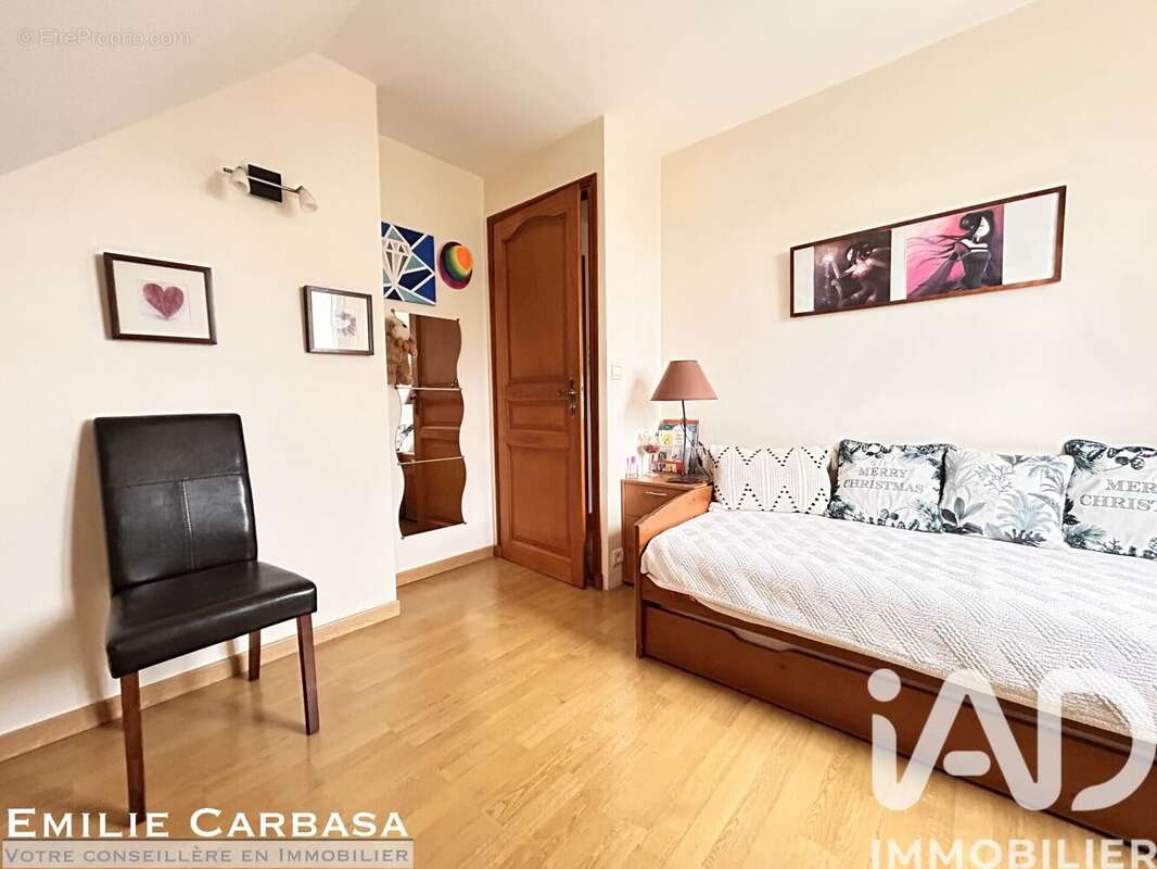 Photo 8 - Maison à CORBEIL-ESSONNES