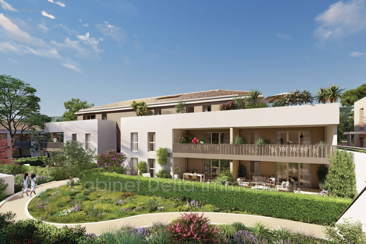 Appartement à SIX-FOURS-LES-PLAGES