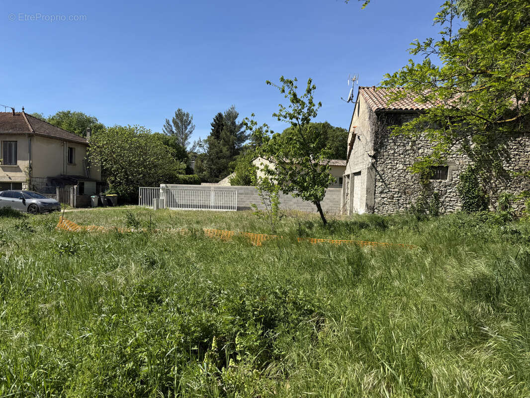 Terrain à SAINTE-ANASTASIE