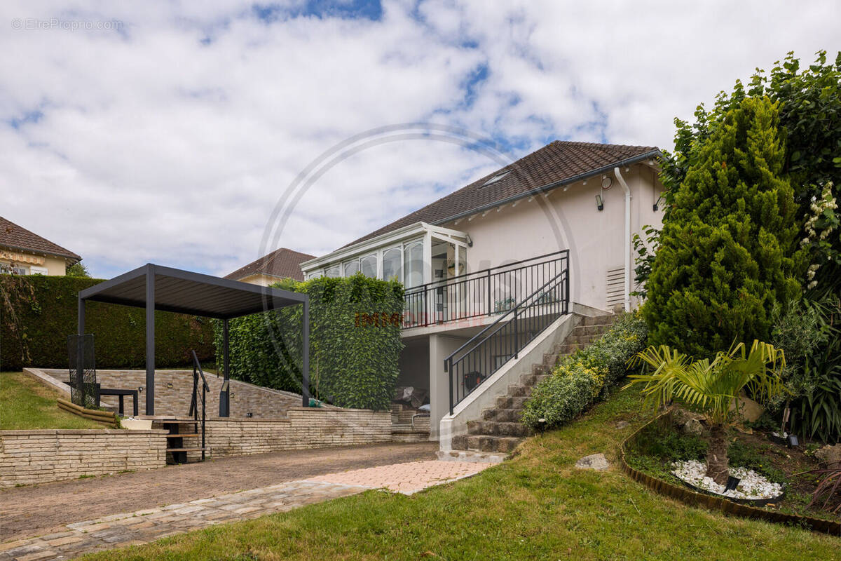 Maison à ORGEVAL