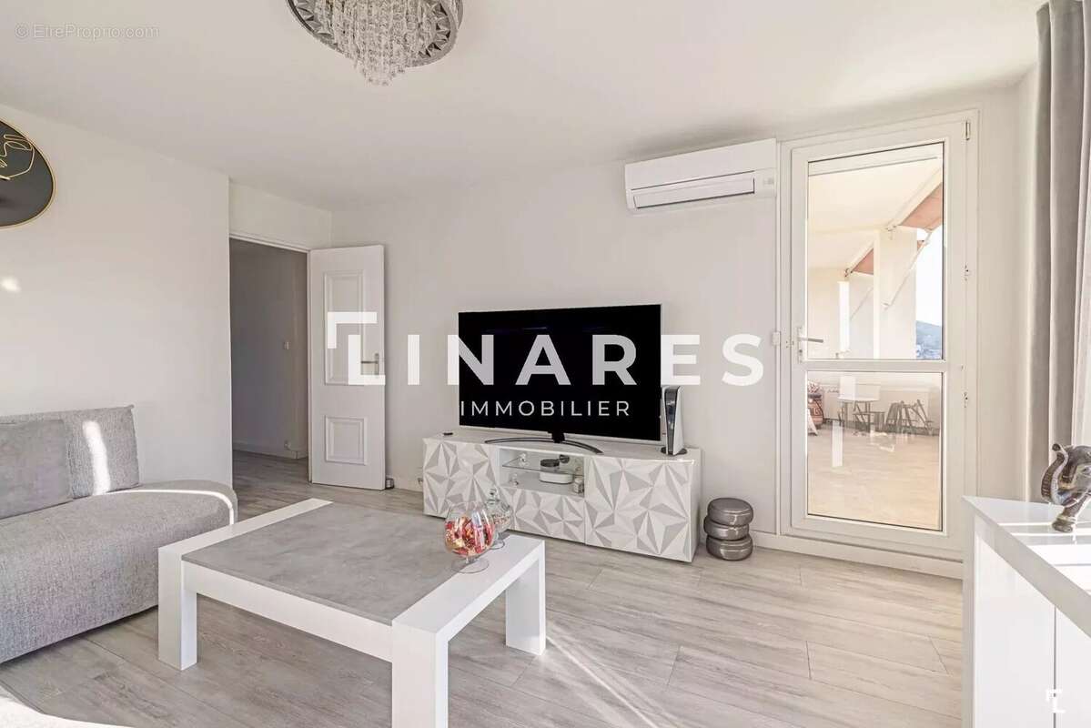 Appartement à MARSEILLE-12E