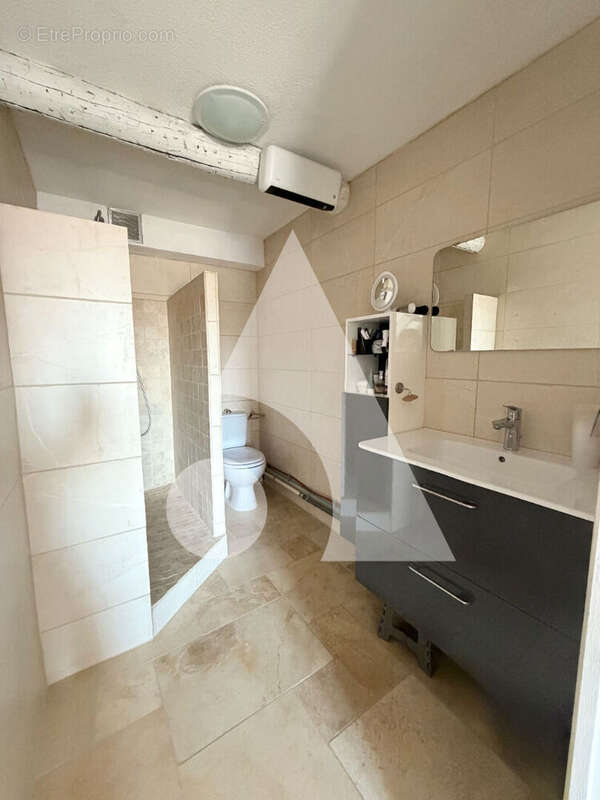 Appartement à CADENET