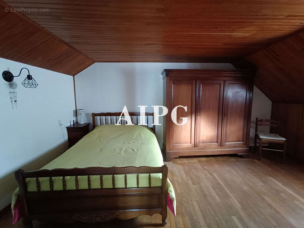 Maison à MUR-DE-BRETAGNE