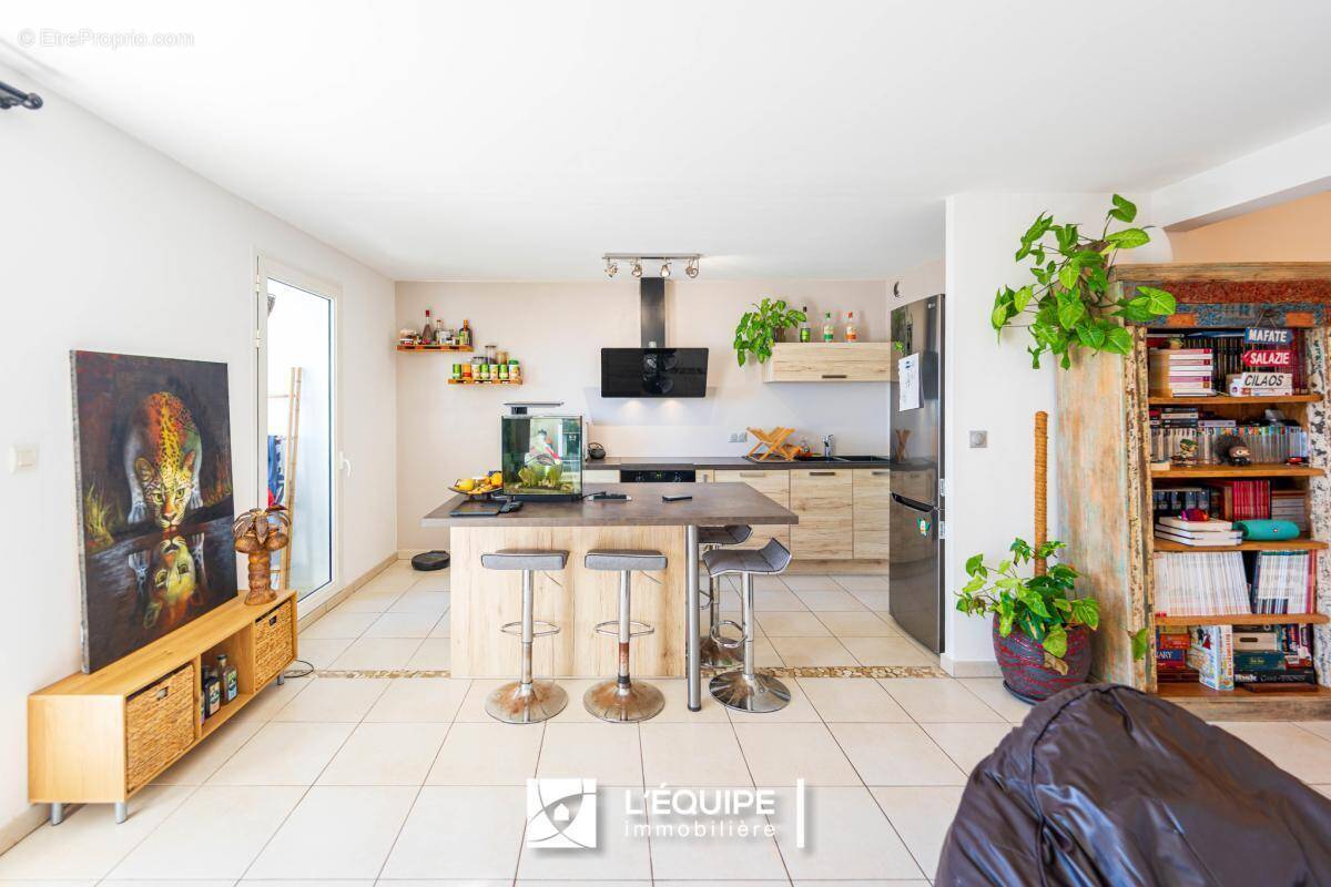 Appartement à SAINT-DENIS