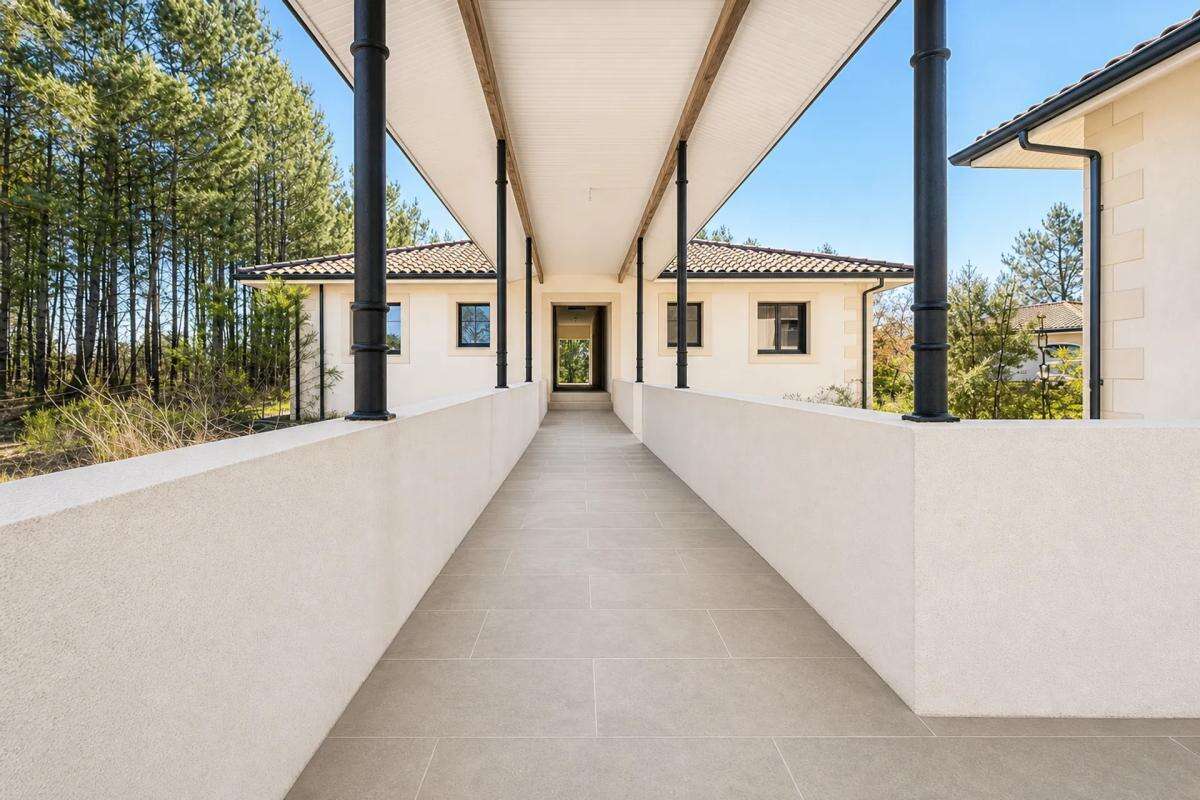 Maison spacieuse de 9 pièces à Lugos - photo 15
