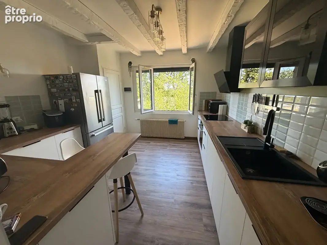 Superbe maison rénovée à 5mn du centre de Vendôme 5 chambres et dépendances - photo 9