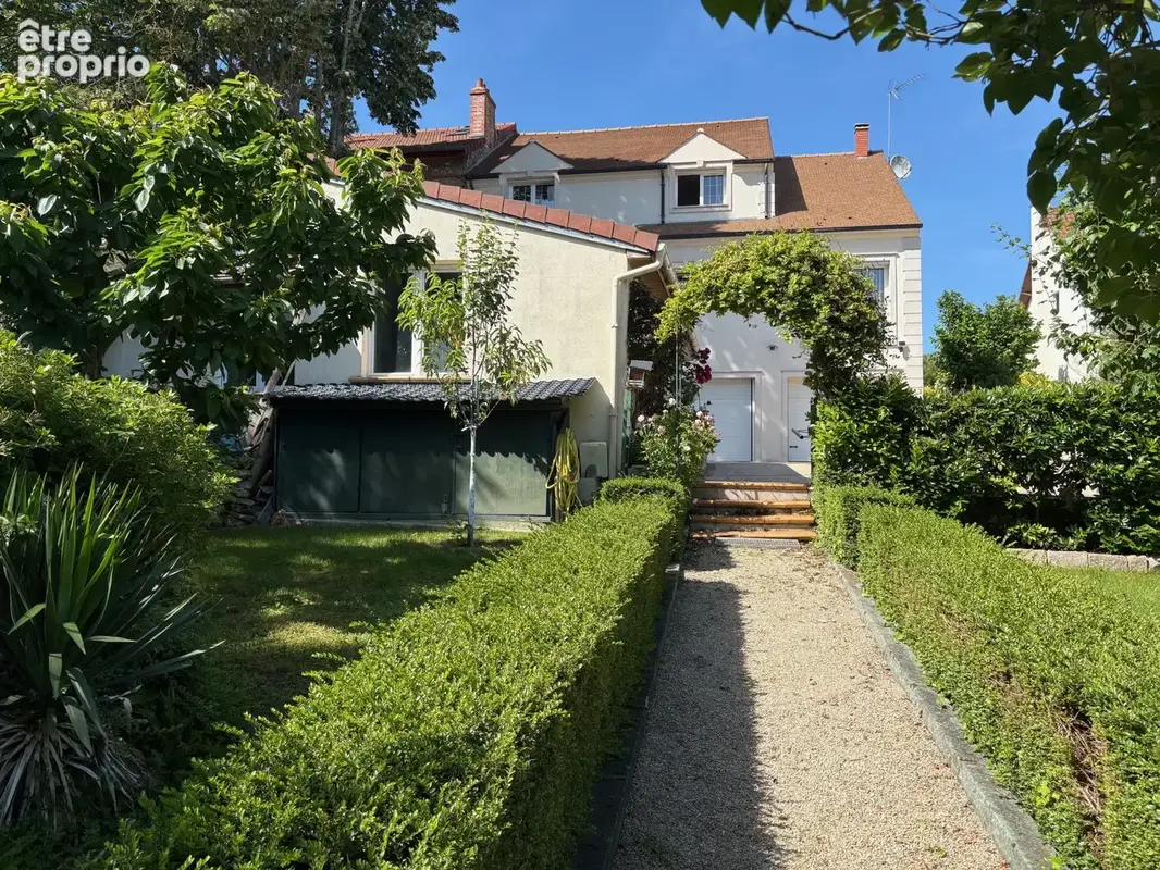 Maison à YERRES