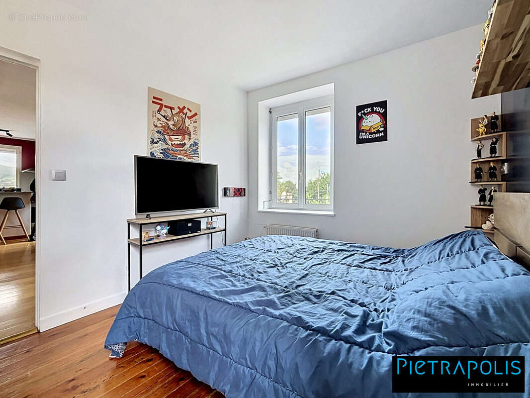 Appartement à NEUVILLE-SUR-SAONE