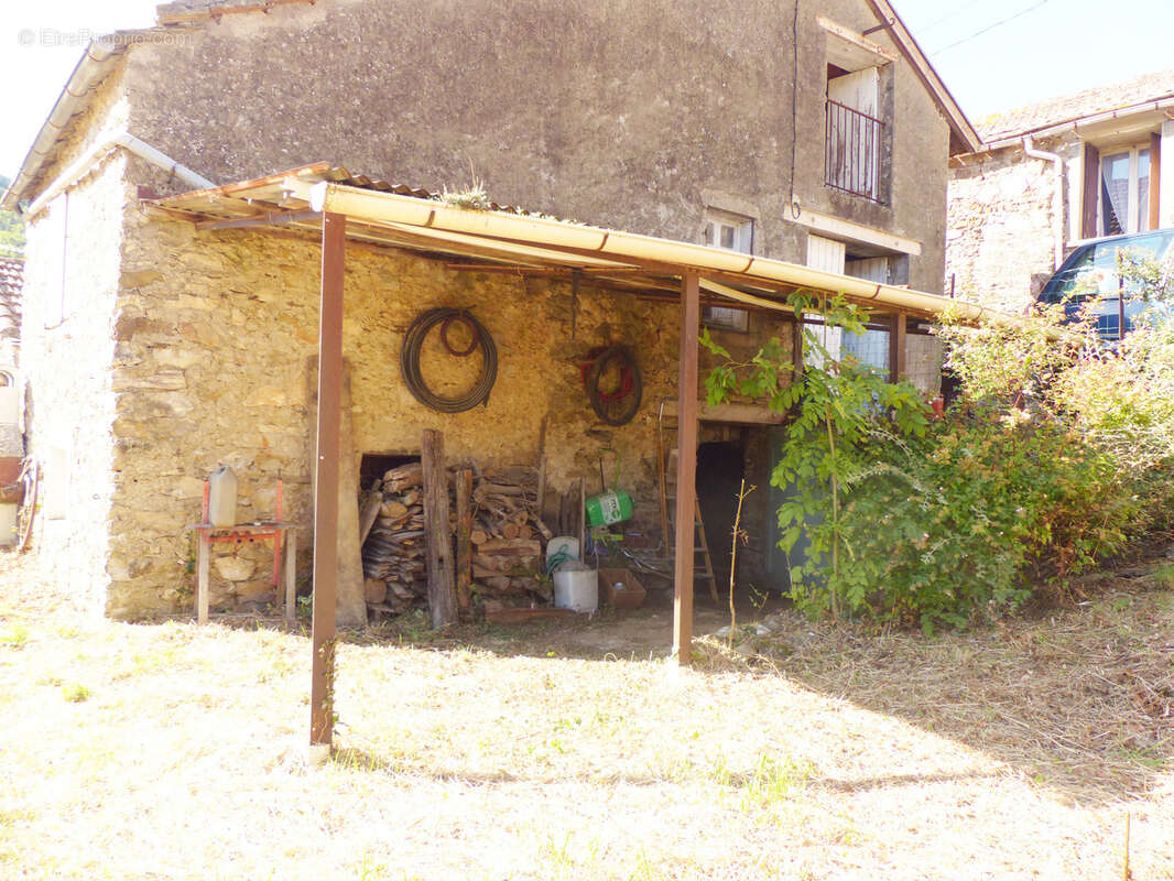 Maison à SAINT-ETIENNE-D'ALBAGNAN