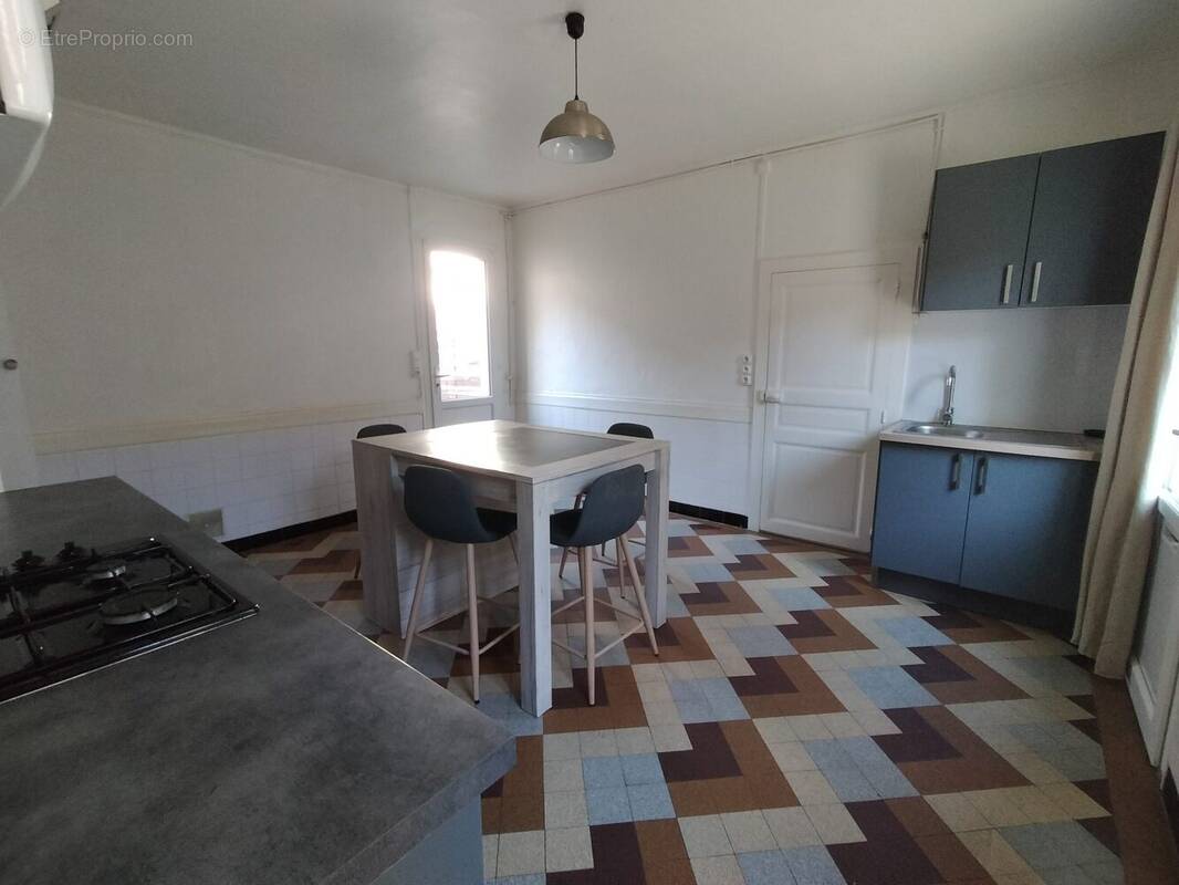 Maison à VOUVRAY-SUR-LOIR