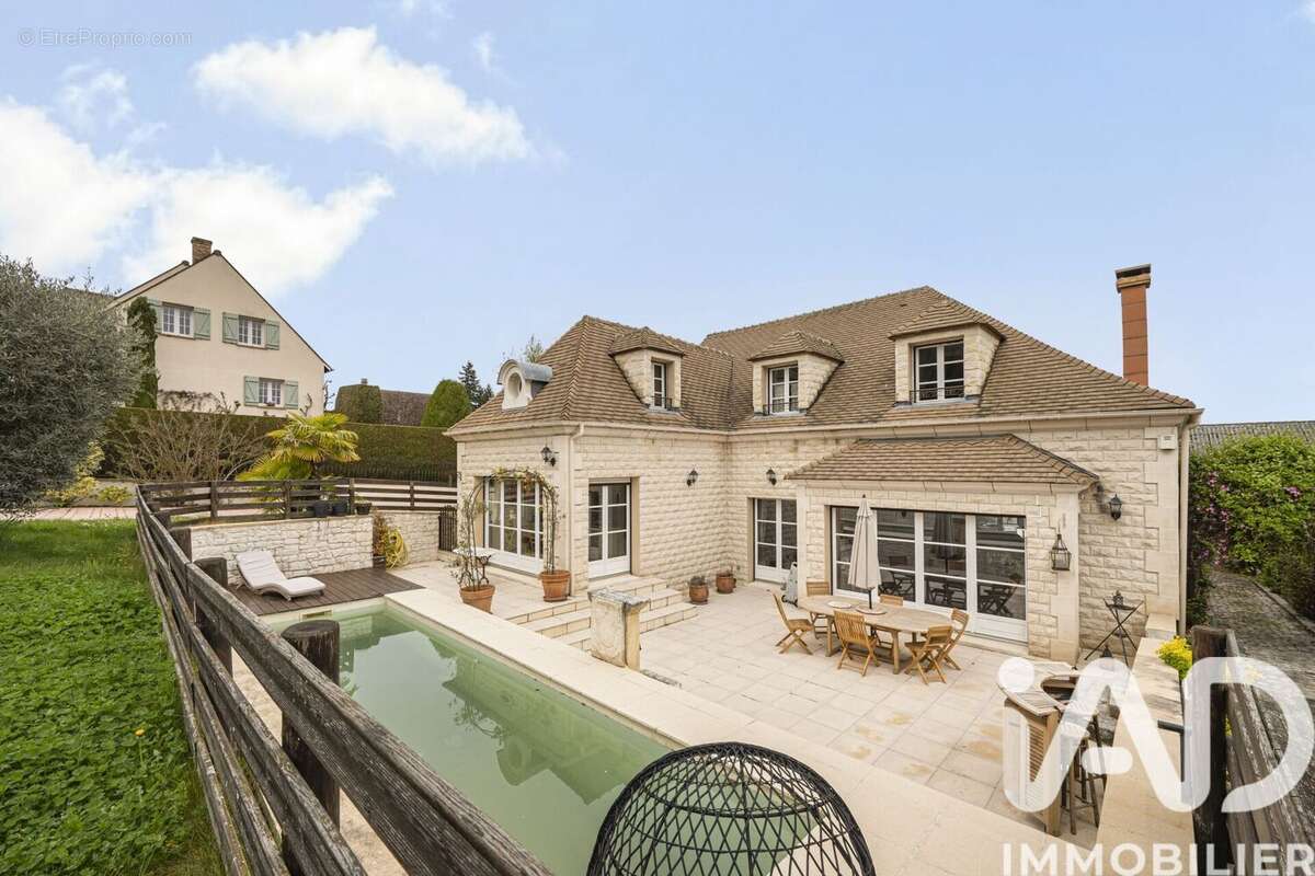 Photo 2 - Maison à ORGEVAL