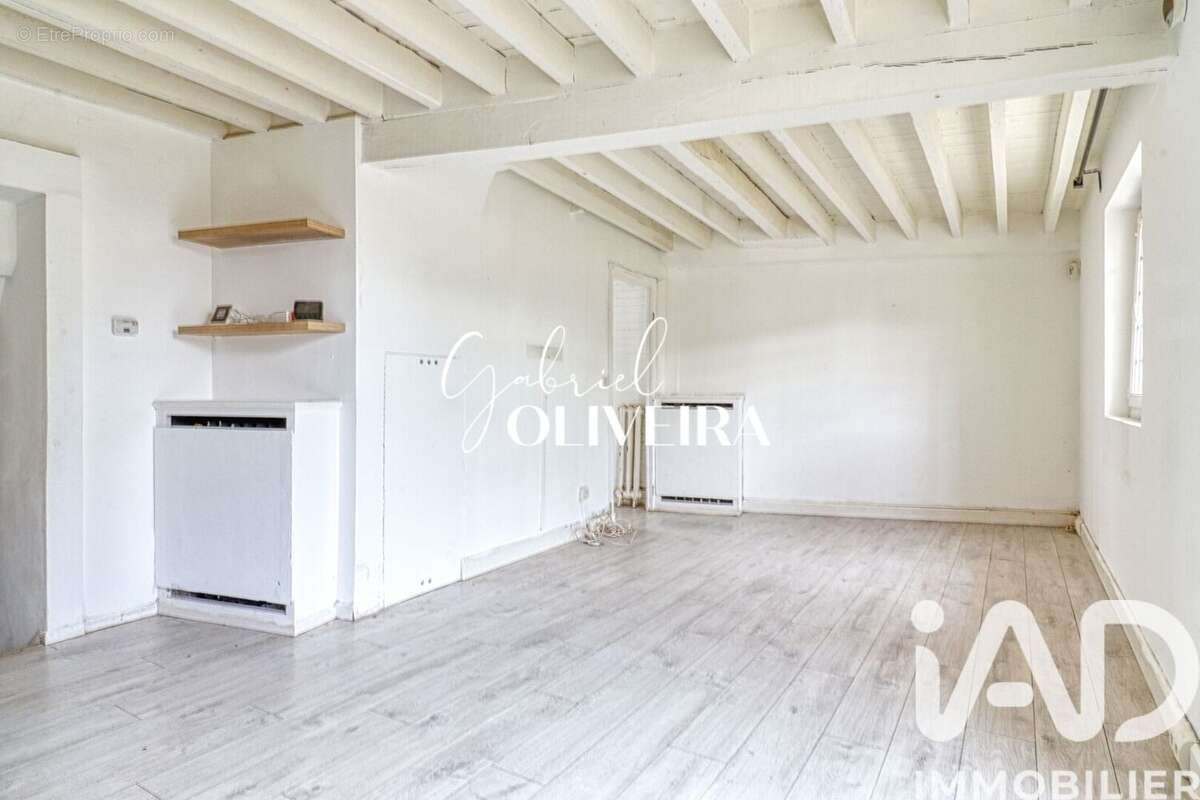 Photo 2 - Maison à ATTAINVILLE