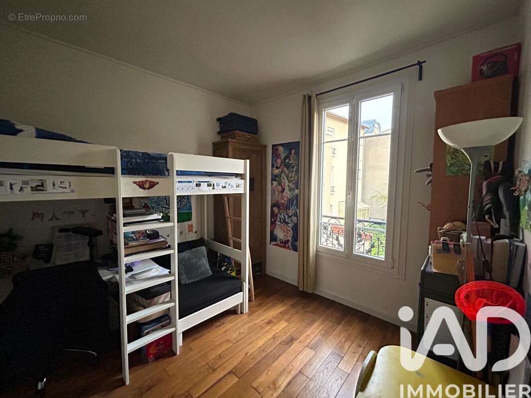 Photo 4 - Appartement à SURESNES