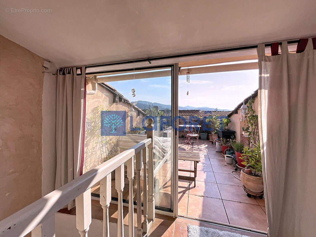 Maison à SIX-FOURS-LES-PLAGES