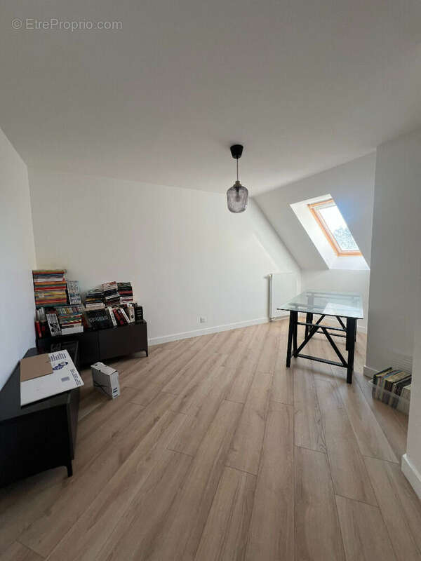 Appartement à GOUVIEUX