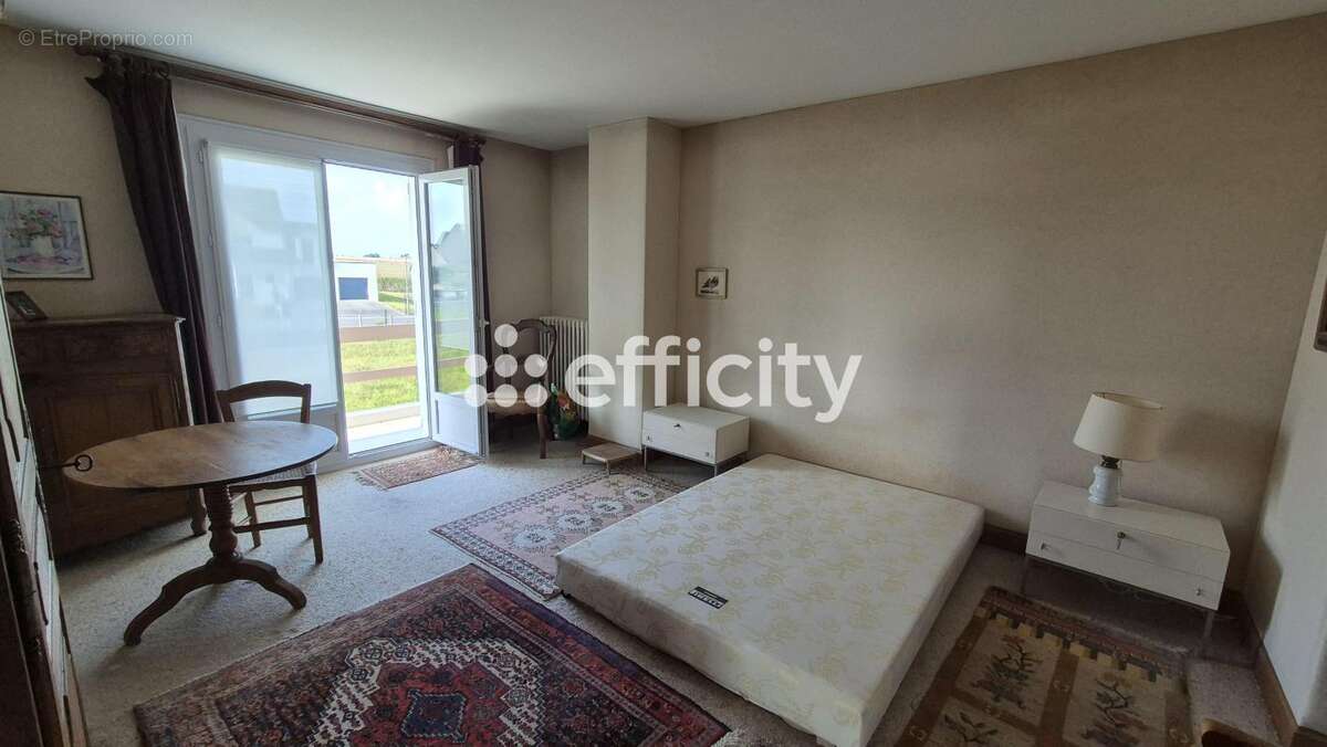 Maison 230 m² à Saint-Come-De-Fresne  - photo 38