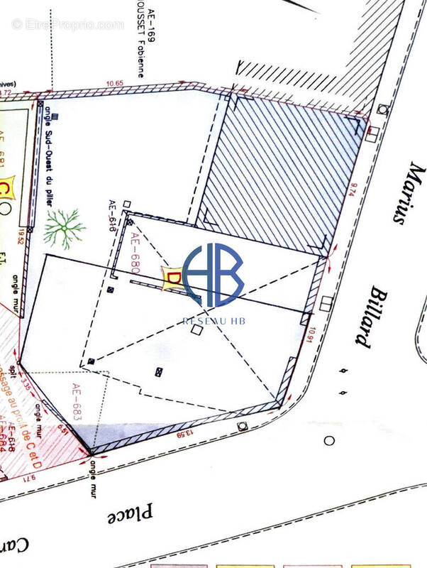 Terrain à LA TOUR-DU-PIN