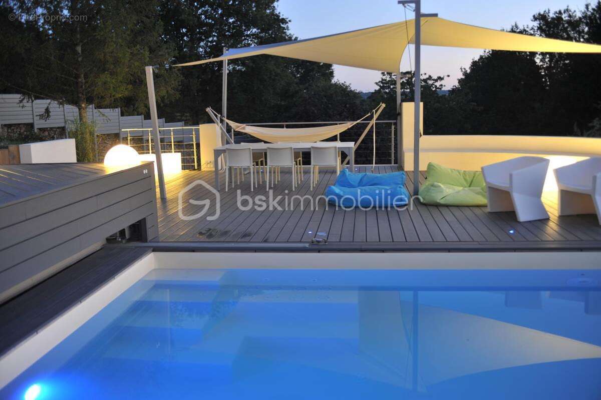 Maison 320 m² à Mortagne-Sur-Sevre  - photo 22