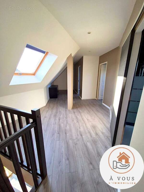 Maison 185 m² à Froberville  - photo 9