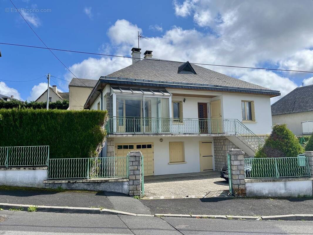 Maison à SAINT-CHELY-D'APCHER