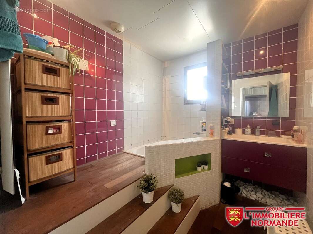 Maison de plain-pied jardin 1.569 m² - photo 9
