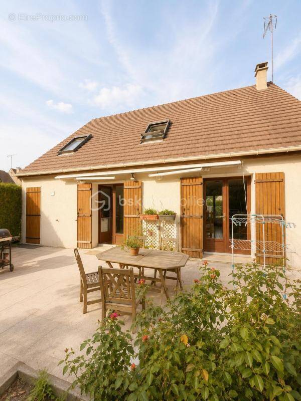 Maison à CHAUMONT-EN-VEXIN