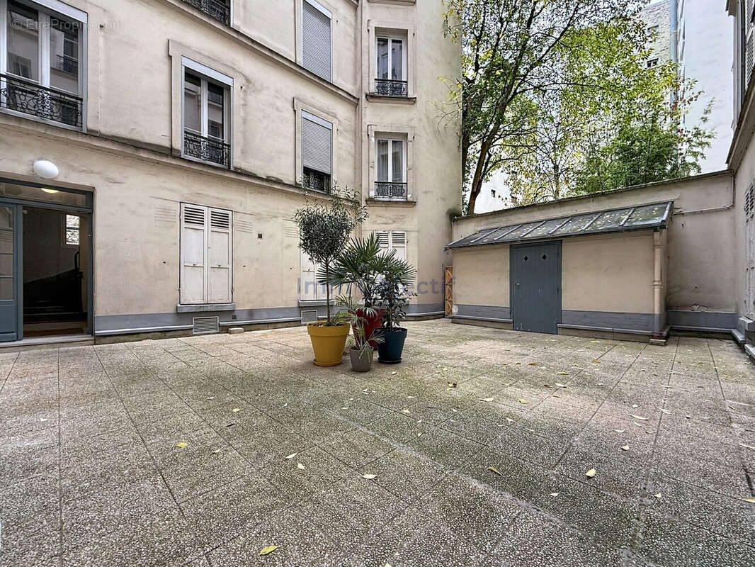 Appartement à PARIS-12E