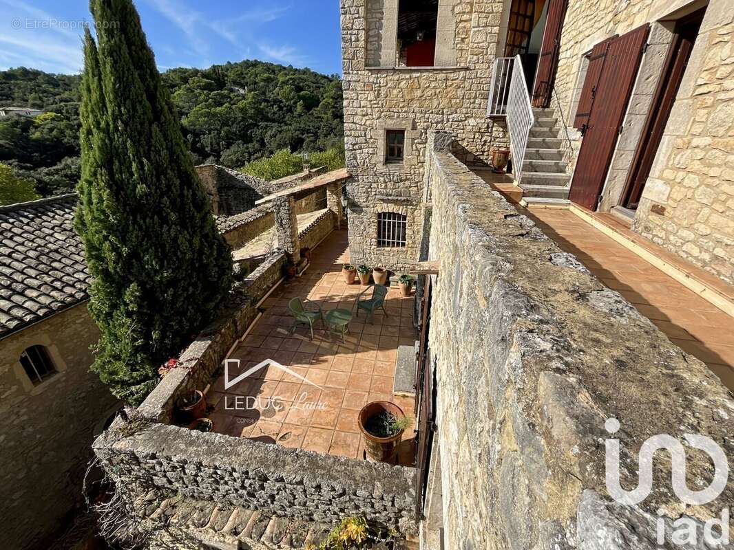 Maison 260 m² à La Roque-Sur-Ceze  - photo 8