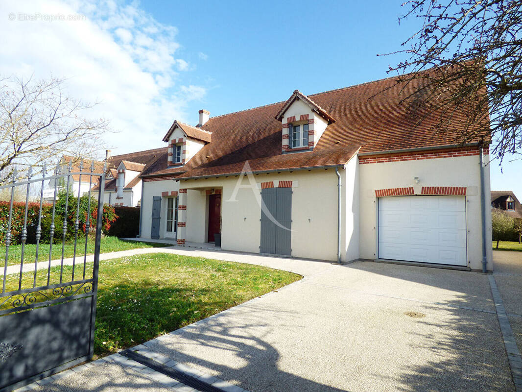 Maison à JARGEAU