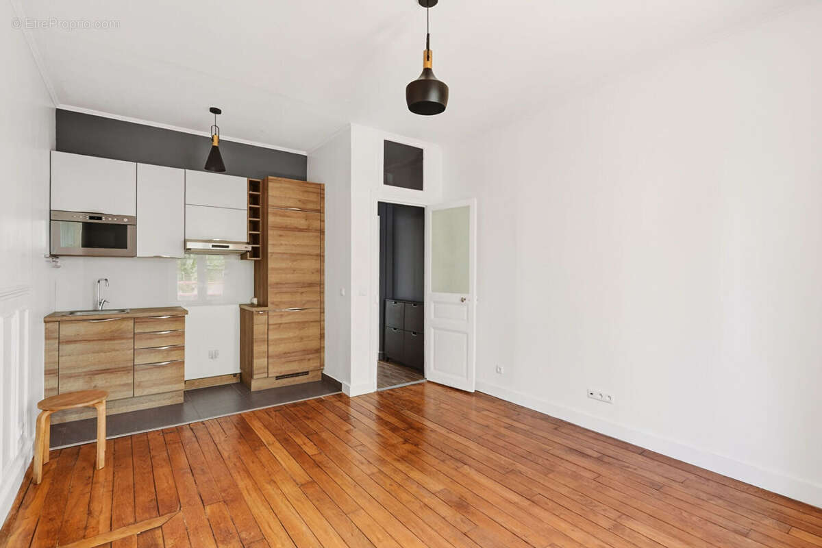 Appartement à COLOMBES