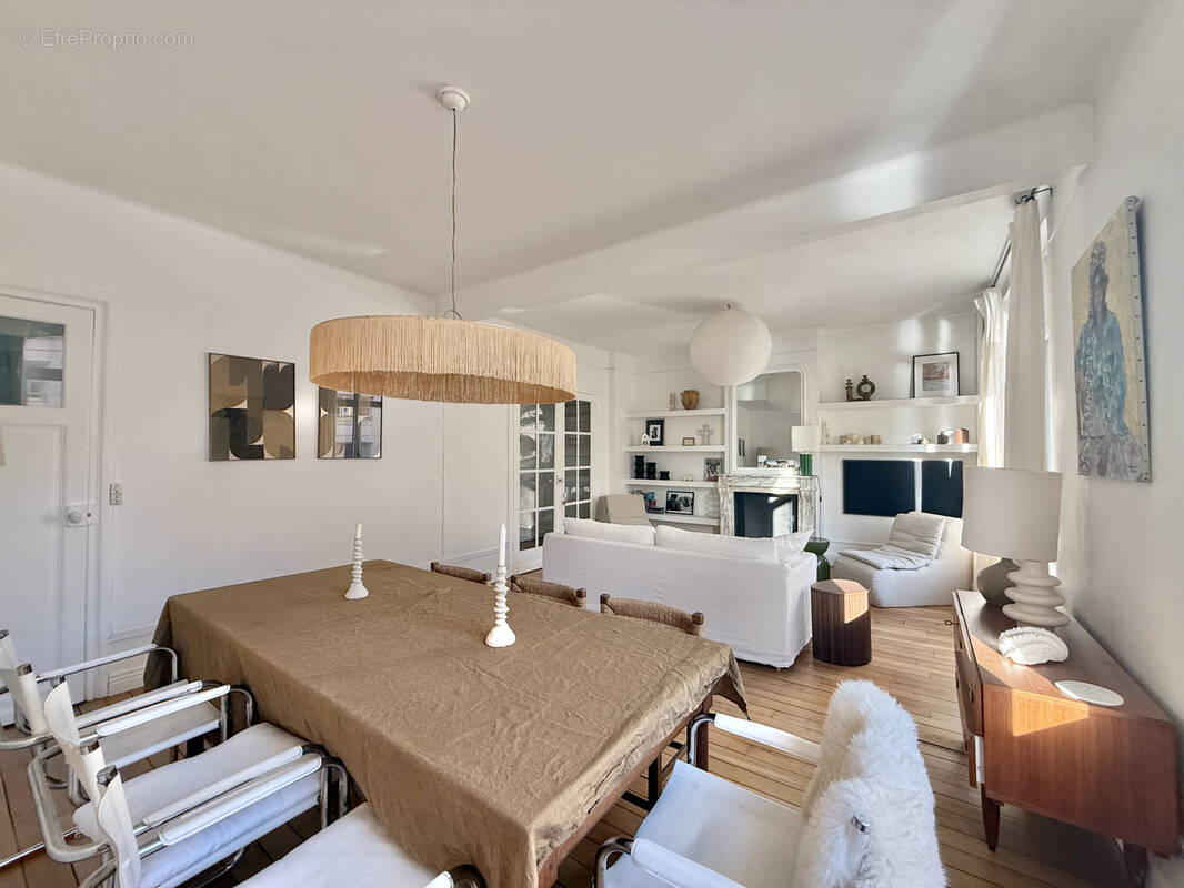 Appartement à LA MADELEINE