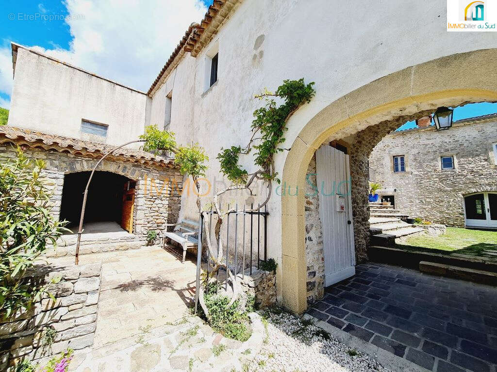 Maison à ROUSSON