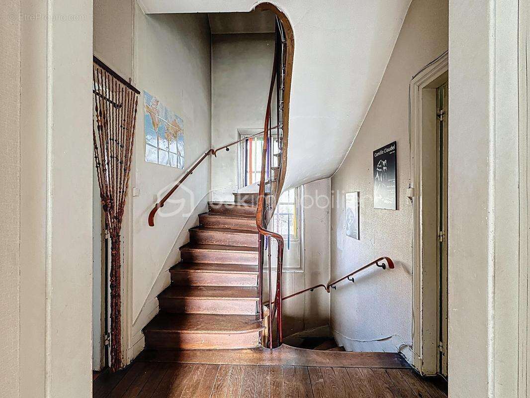 Maison individuelle 140 m2 - 5 chambres - sous-sol et terrain 436 m2 - photo 8
