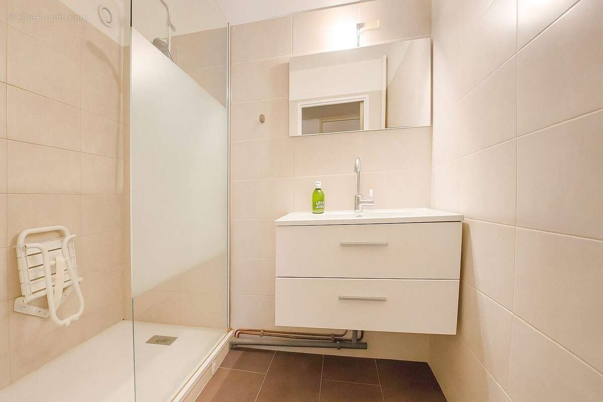 Appartement à MAISONS-ALFORT