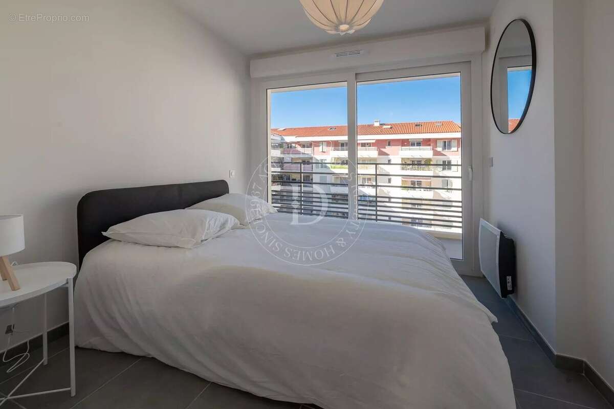 Appartement 3 pièces – Proche Port de Nice - photo 5
