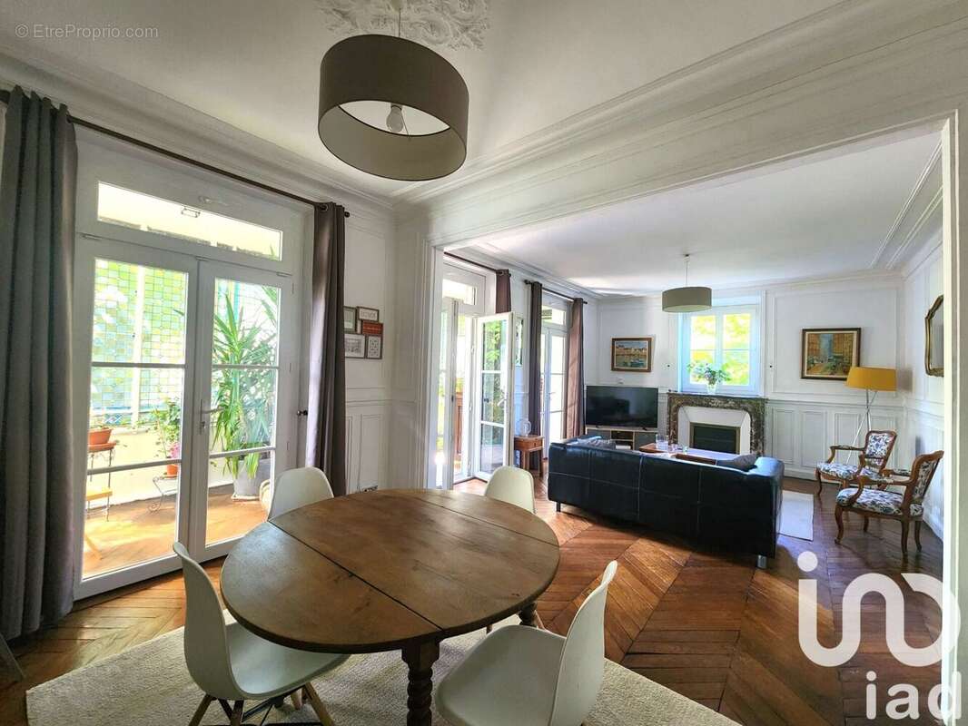 Photo 2 - Maison à LAGNY-SUR-MARNE