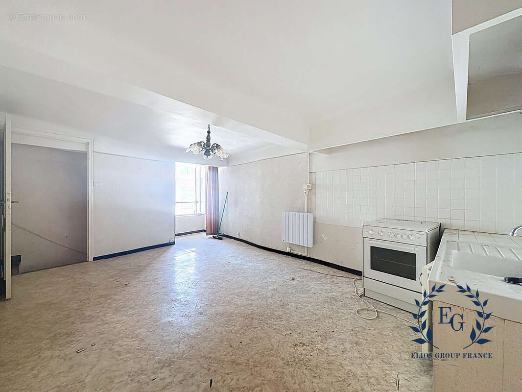 Maison à BESSE-SUR-ISSOLE