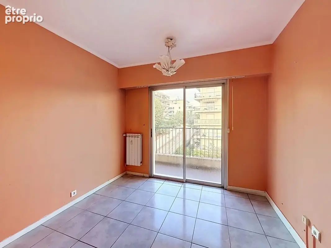 Hauts de cimiez 4 pieces dernier etage - photo 7