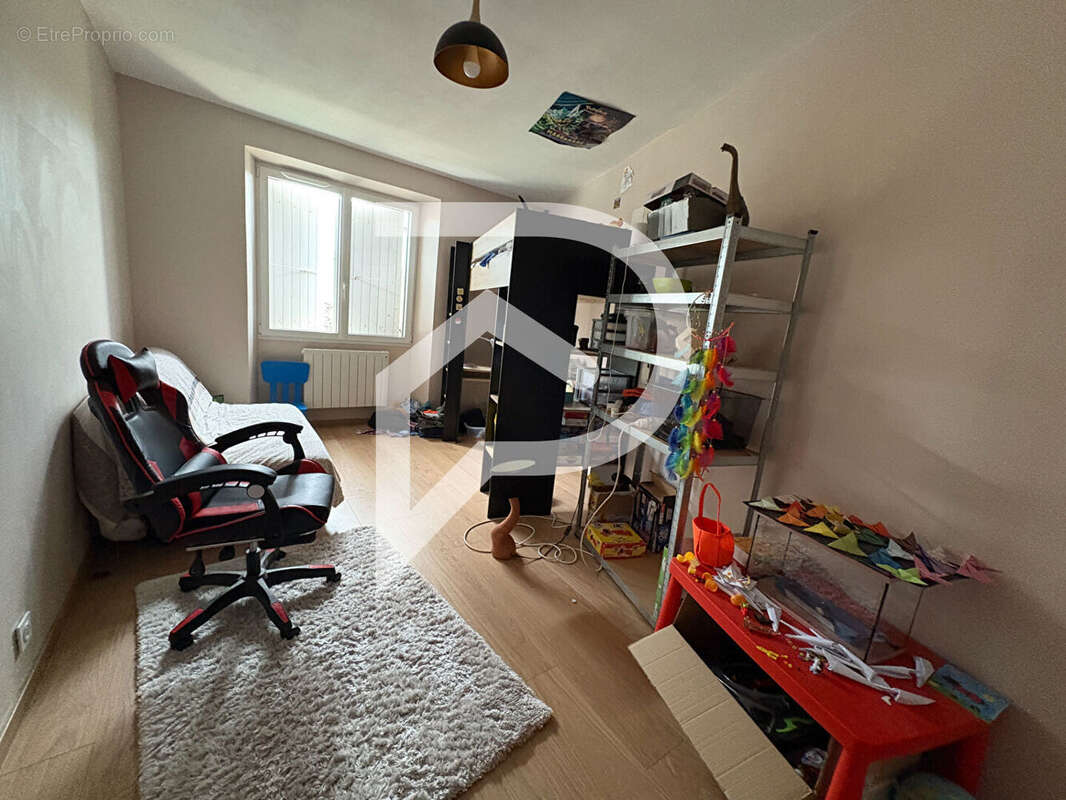 Maison à SAINT-PRIVAT