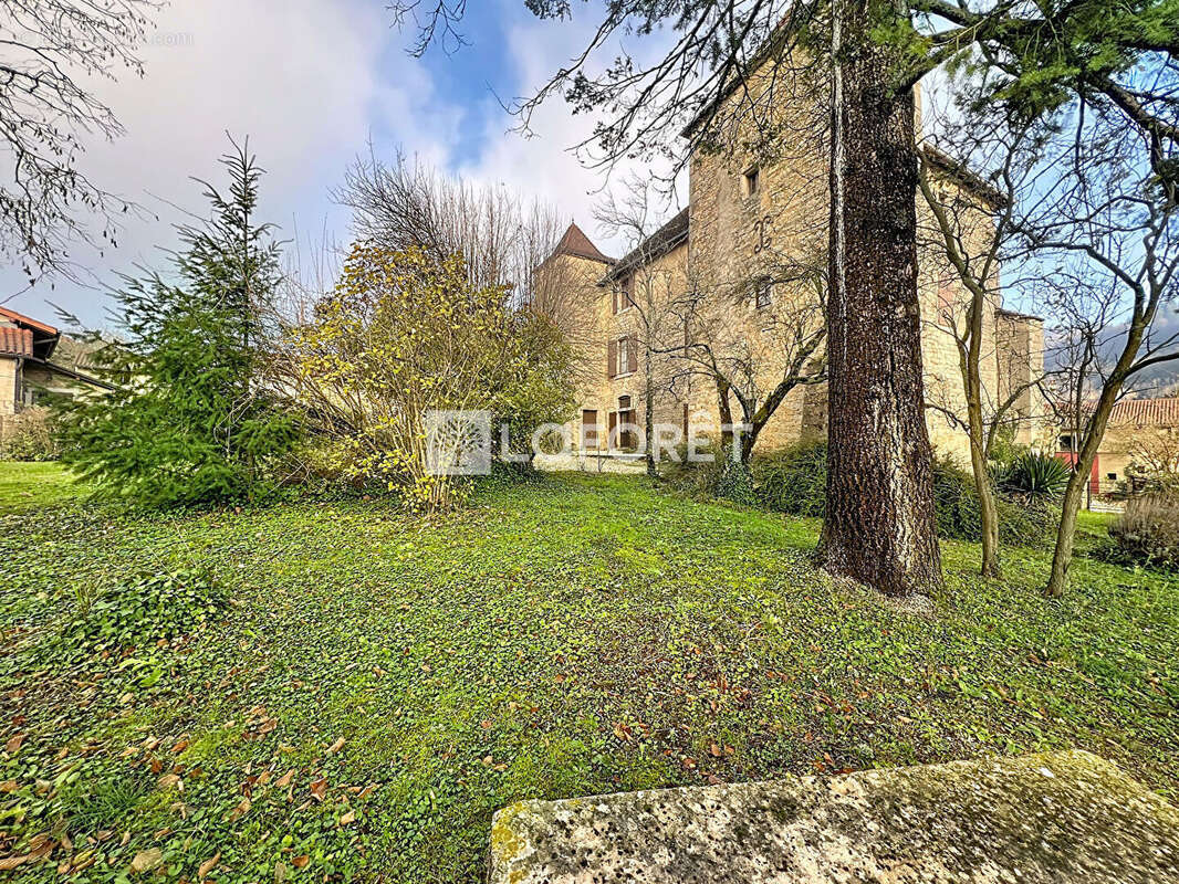 Maison à NANC-LES-SAINT-AMOUR