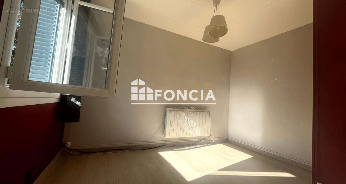 Appartement à VIZILLE