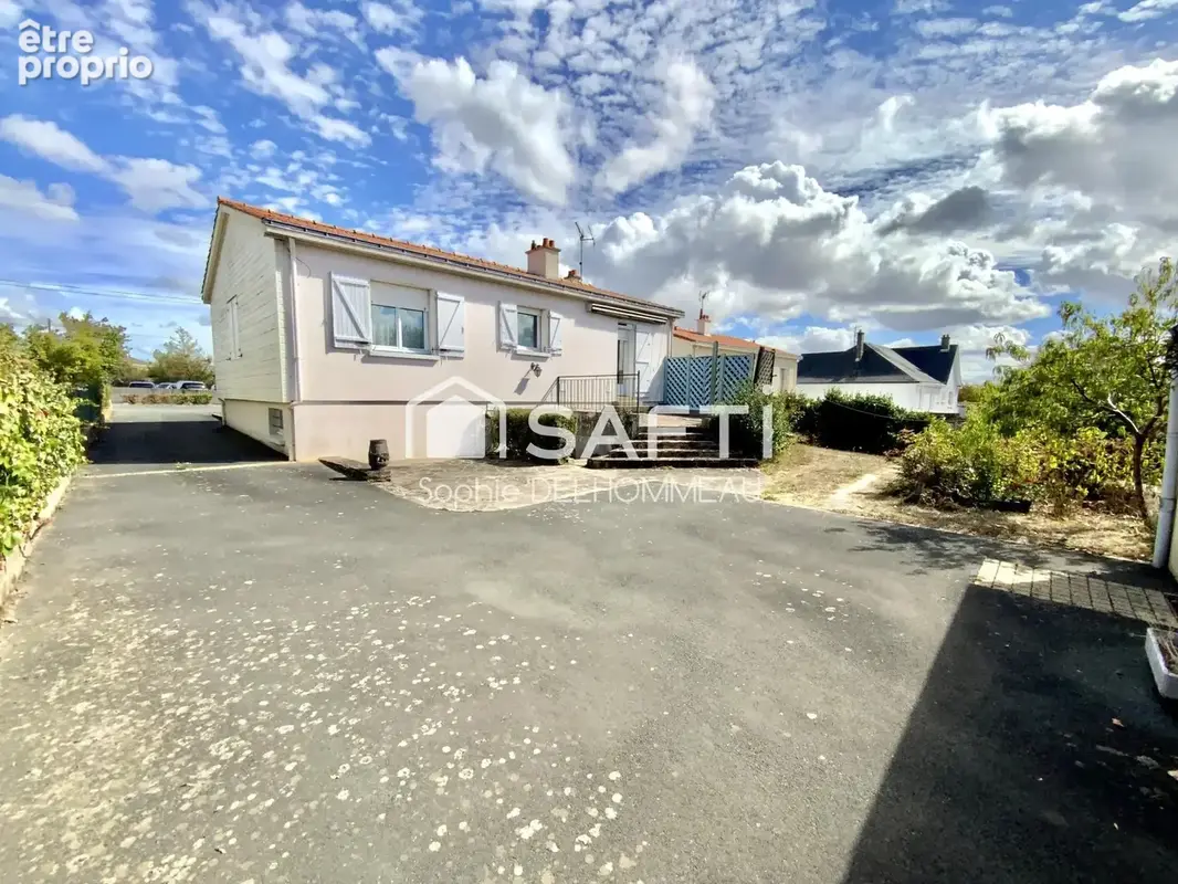 Photo 1 - Maison à MONTAIGU