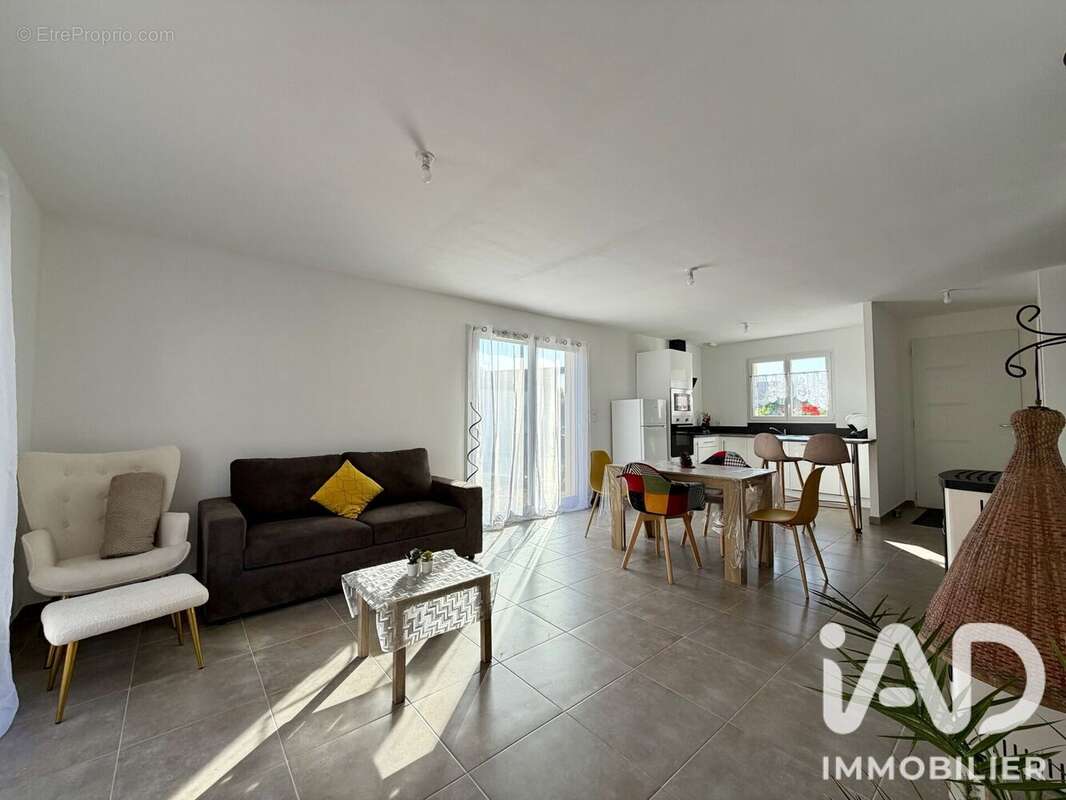 Photo 4 - Maison à EMAGNY
