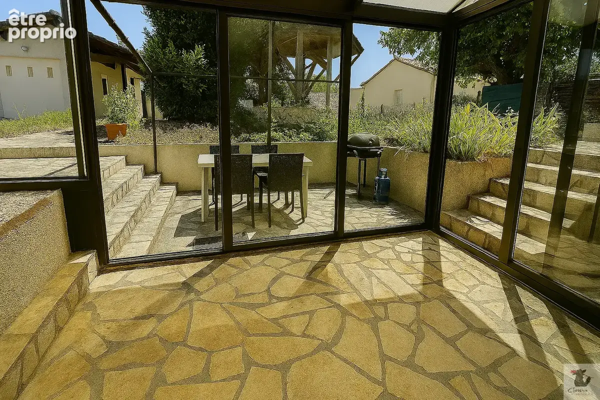 Grande maison familiale avec dépendance aménagée et fort potentiel locatif   Posez vos valises ! - photo 3
