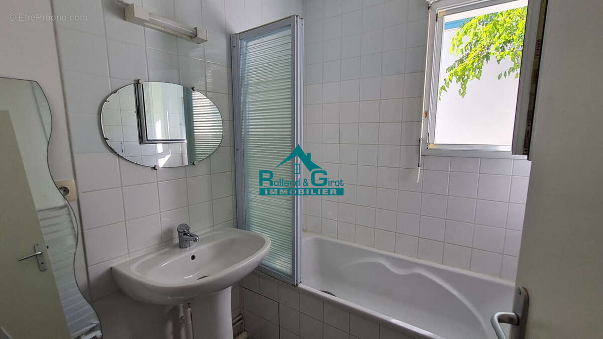 Appartement à LA BOUEXIERE