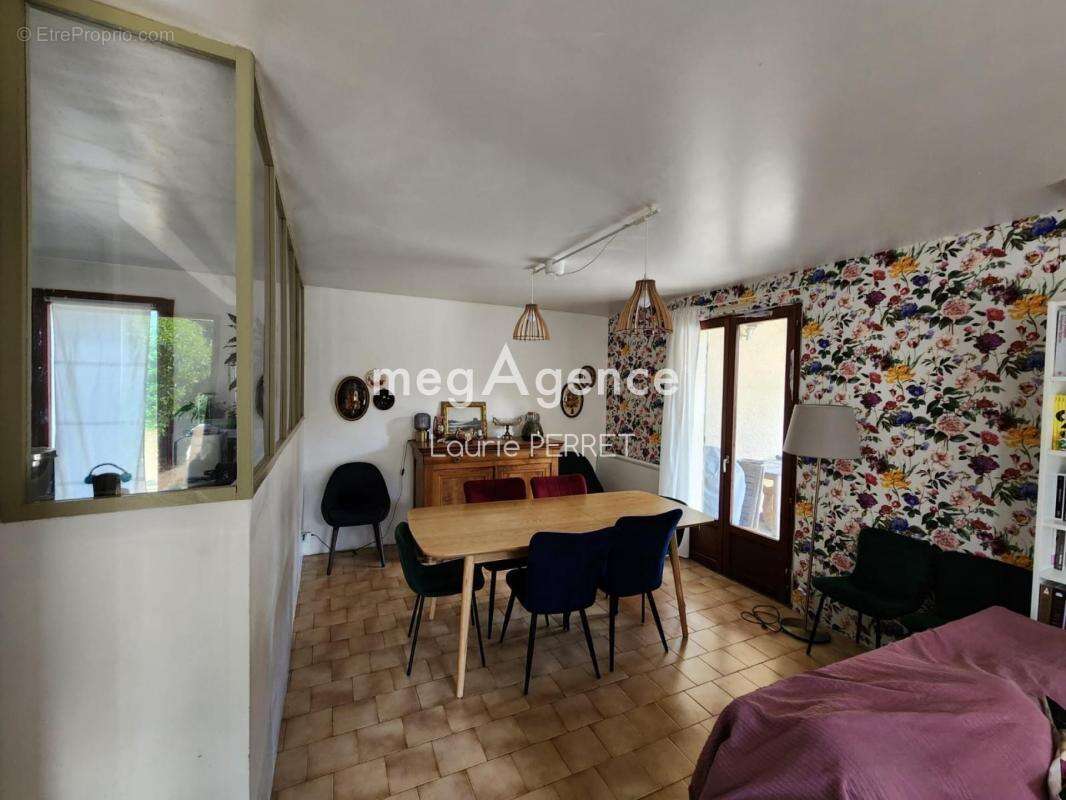 Maison à VILLEFARGEAU