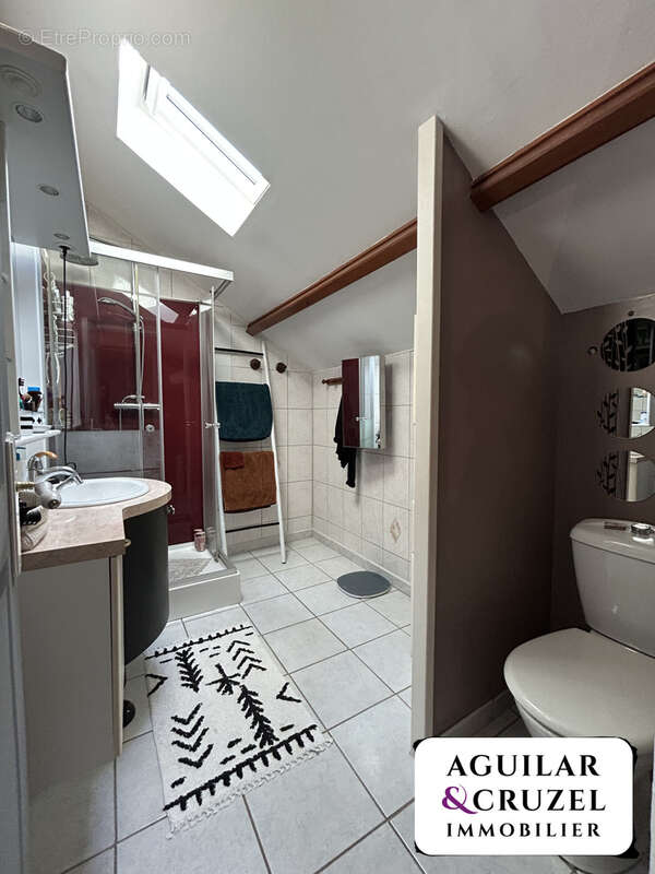 Maison à SAINT-DOULCHARD