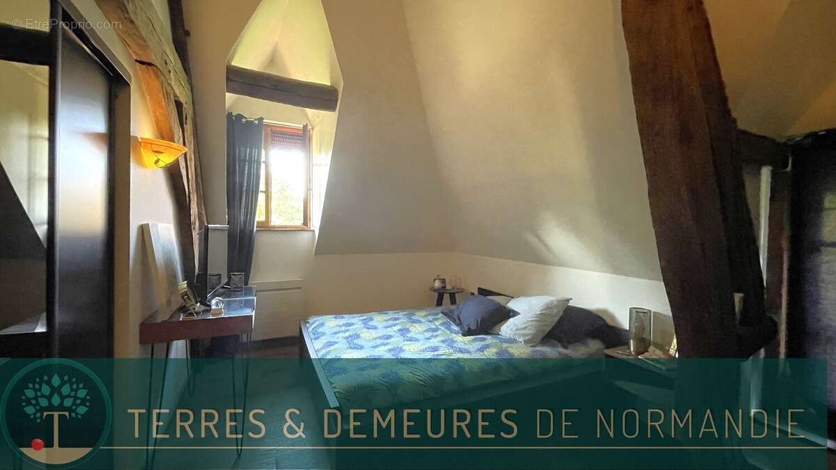 Maison à BURES-EN-BRAY