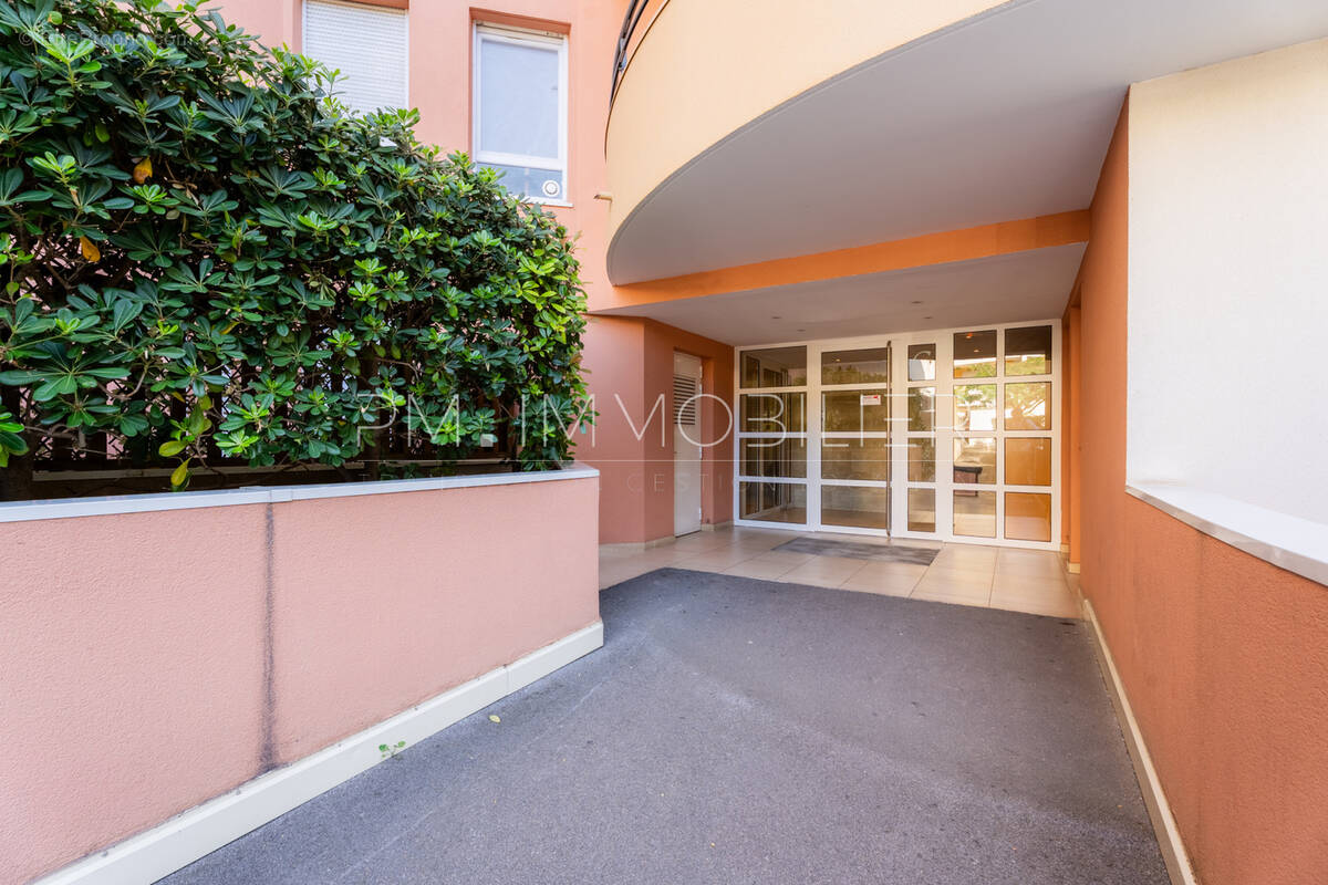 Appartement à MARSEILLE-9E