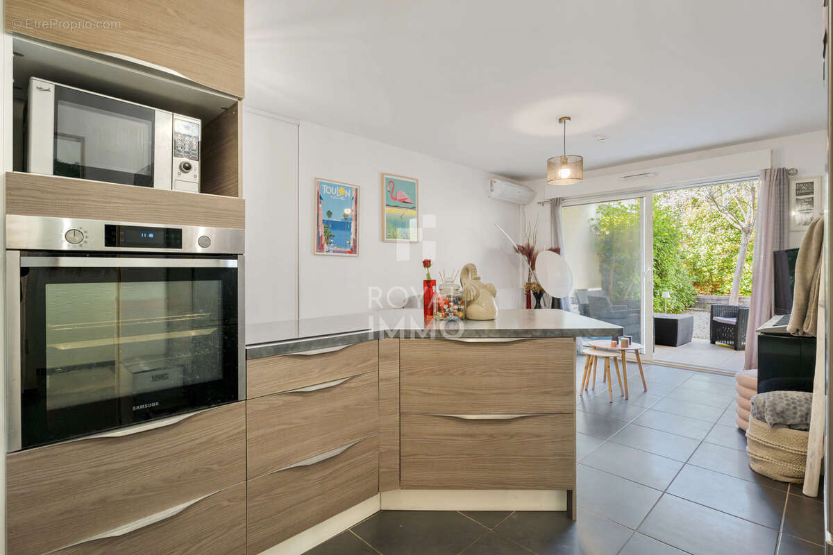 Appartement à LA VALETTE-DU-VAR